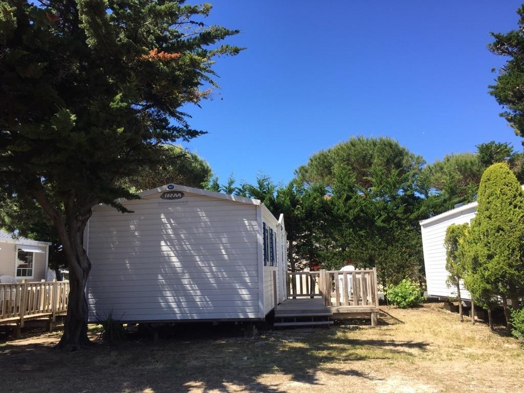 Camping Barataud Saint-Denis-d'Oleron Exterior photo